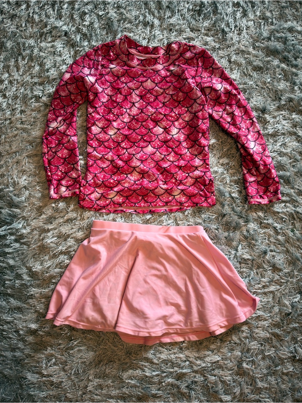 Swims Girls Blue Long-Sleeve Rash Guard with Heart Print Skirt Set
